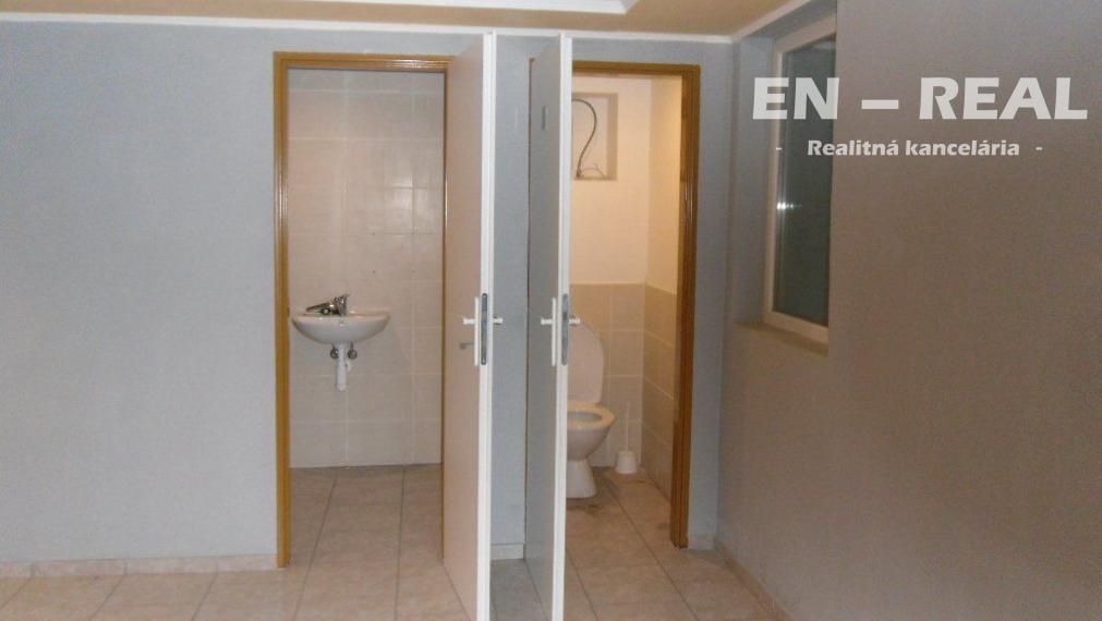 Na prenájom výrobná/skladová hala, sídlo firmy v priemyselnom areály, Košice IV