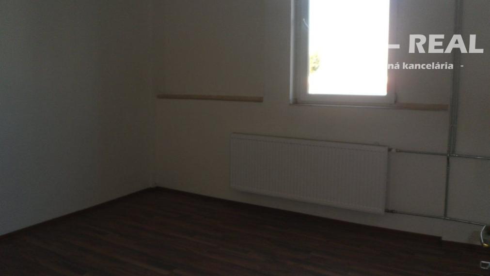 Na prenájom výrobná/skladová hala, sídlo firmy v priemyselnom areály, Košice IV