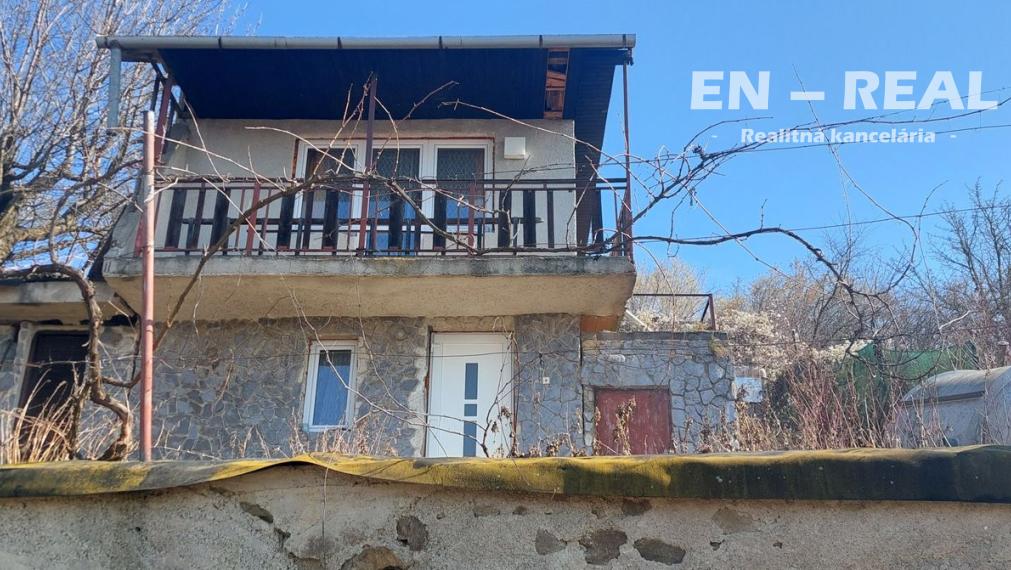 NA PREDAJ PEKNÁ ZÁHRADNÁ CHATKA + POZEMOK blízko Košíc, Nižná Hutka