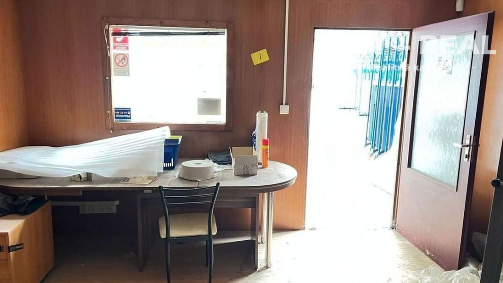 NA PRENÁJOM SKLADOVÉ-VÝROBNÉ PRIESTORY, KE Južná Trieda