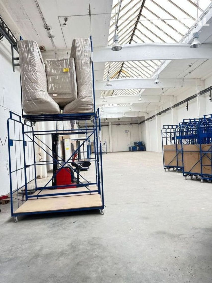 NA PRENÁJOM SKLADOVÉ-VÝROBNÉ PRIESTORY, KE Južná Trieda