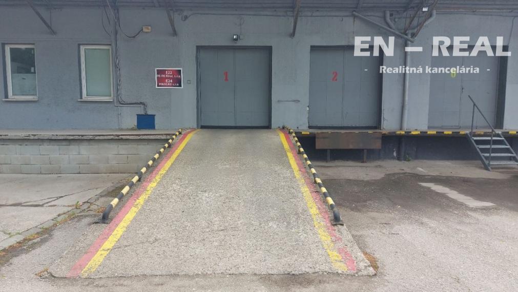 NA PRENÁJOM VÝROBNÉ-SKLADOVÉ-ADMINISTRATÍVNE PRIESTORY, Košice Nad Jazerom