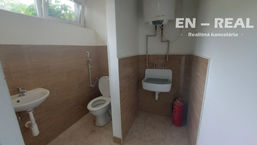 NA PRENÁJOM SKLADOVÉ-VÝROBNÉ-KANCELÁRSKE PRIESTORY, Košice Nad Jazerom