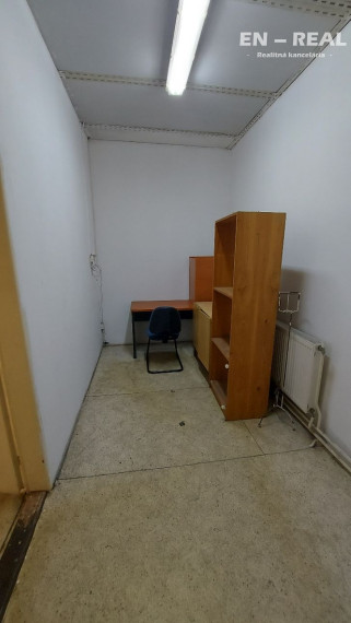 NA PRENÁJOM VÝROBNÉ-SKLADOVÉ-ADMINISTRATÍVNE PRIESTORY, KE Nad Jazerom