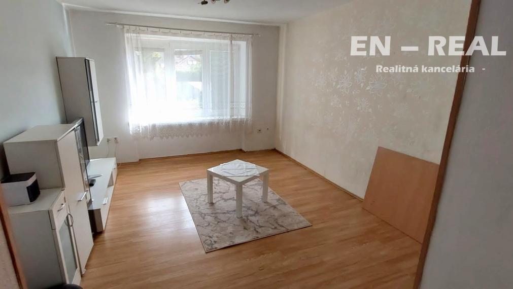 Na prenájom 2-izbový byt v Stupave