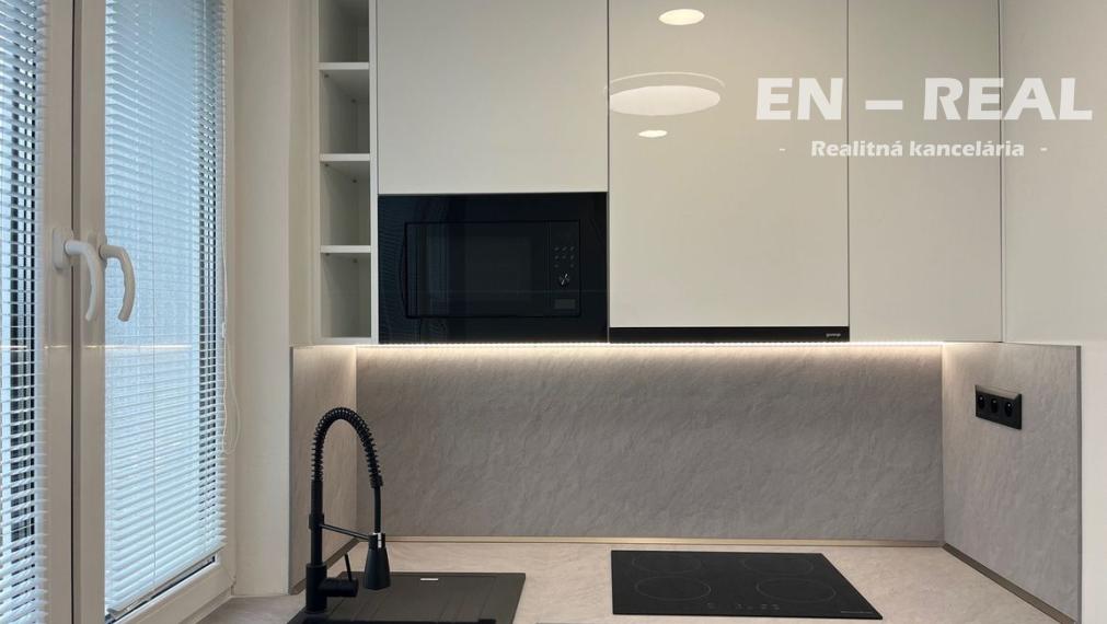 ***NOVINKA*** MODERNÝ, KRÁSNY 3 IZBOVÝ BYT S LOGGIOU