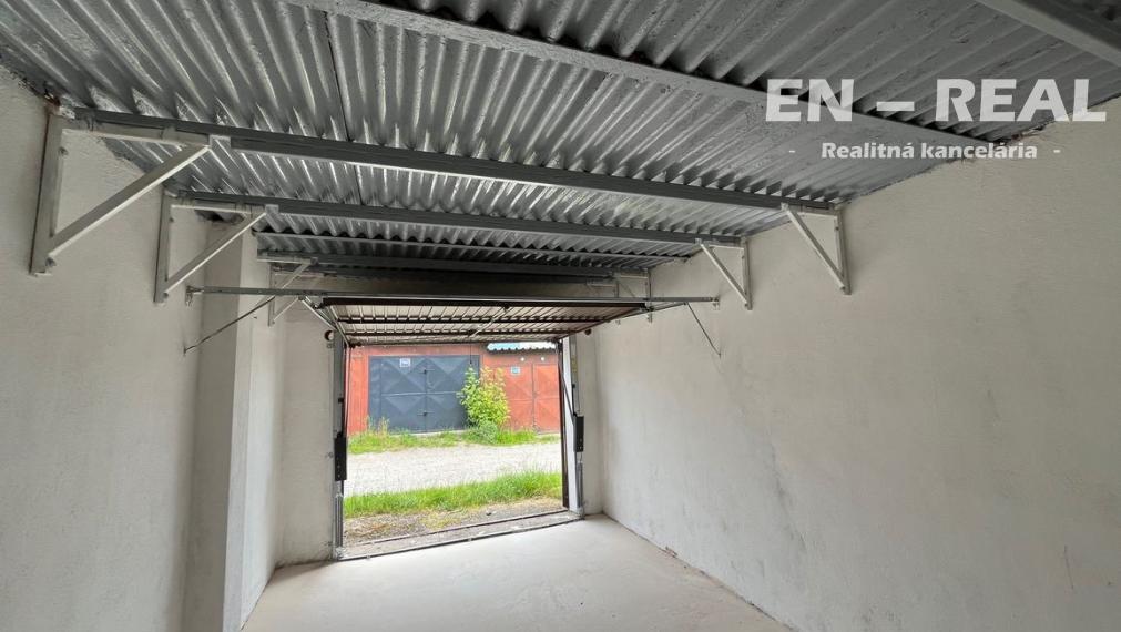 NA PREDAJ RADOVÁ GARÁŽ, Košice Terasa