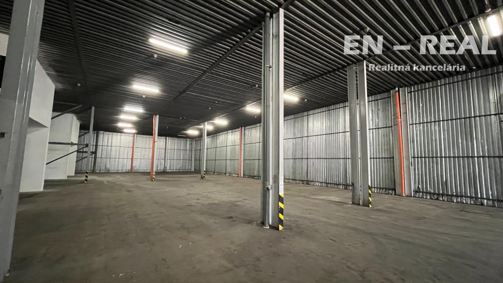 NA PRENÁJOM SKLADOVÝ PRIESTOR + KANCELÁRIA, priemyselný areál Košice