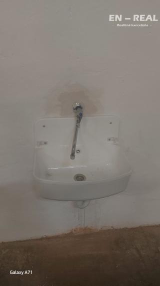 NA PRENÁJOM SKLADOVÉ-VÝROBNÉ PRIESTORY, Košice Nad Jazerom