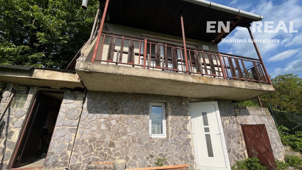 NA PREDAJ ZÁHRADNÁ CHATKA + POZEMOK, záhradkárska lokalita Nižná Hutka