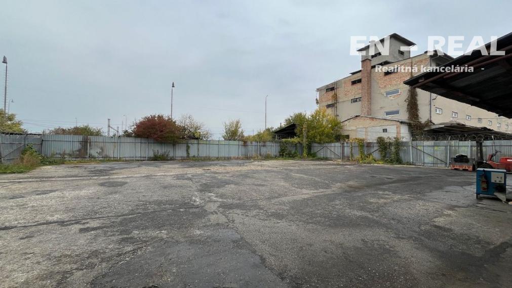 NA PRENÁJOM VIACÚČELOVÝ PRIEMYSELNÝ AREÁL blízko KE, obec Čaňa