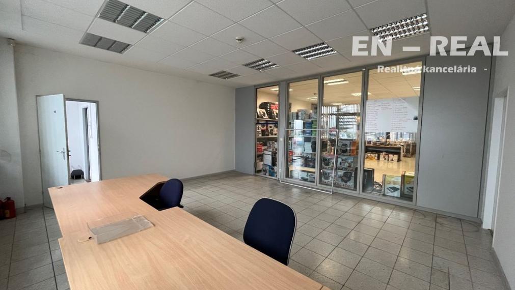 NA PRENÁJOM VIACÚČELOVÝ OBCHODNÝ-KANCELÁRSKY PRIESTOR, Košice Pri Prachárni