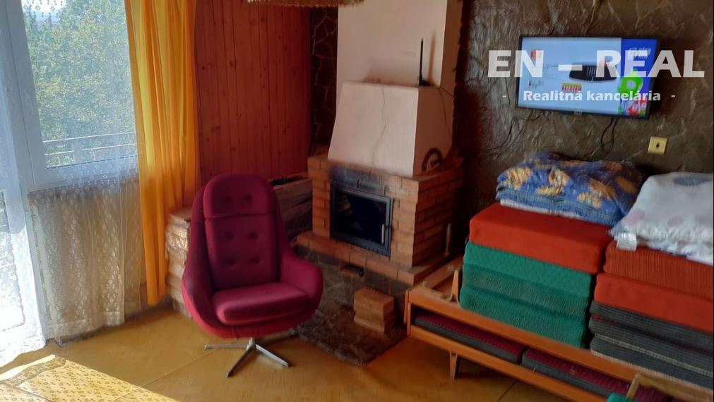 NA PREDAJ PEKNÁ ZÁHRADNÁ CHATKA+POZEMOK blízko Košíc, NIŹNÁ HUTKA