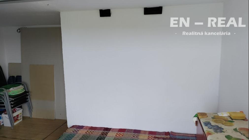 NA PREDAJ PEKNÁ ZÁHRADNÁ CHATKA+POZEMOK blízko Košíc, NIŹNÁ HUTKA