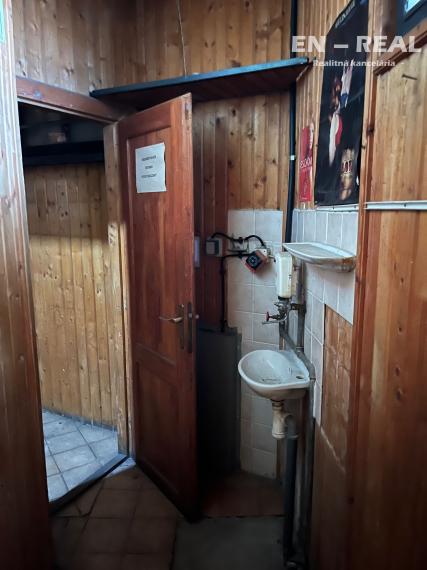 NA PREDAJ OBCHODNÉ-KANCELÁRSKE-FIREMNÉ PRIESTORY, Košice Južná Trieda