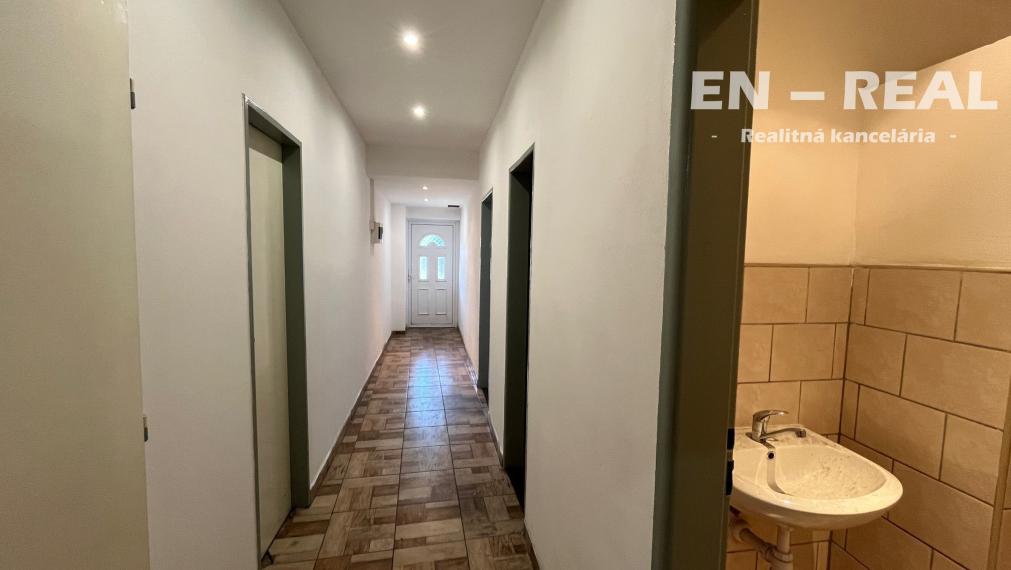 NA PRENÁJOM PRIEMYSELNÉ PRIESTORY, sklady, výroba, administratíva