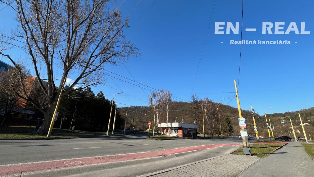 NOVINKA: NA PREDAJ MODERNÁ GARSÓNKA, Prešov Sídlisko III