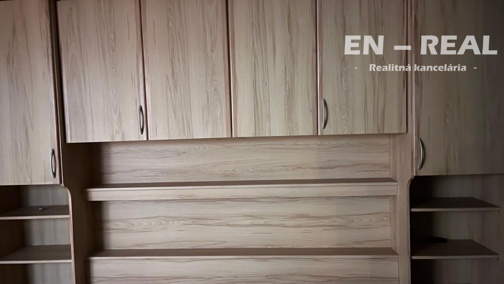 TOP LOKALITA : NA PRENÁJOM PRIESTRANNÝ, ZARIADENÝ 2 IZBOVÝ BYT, KOŠICE SEVER