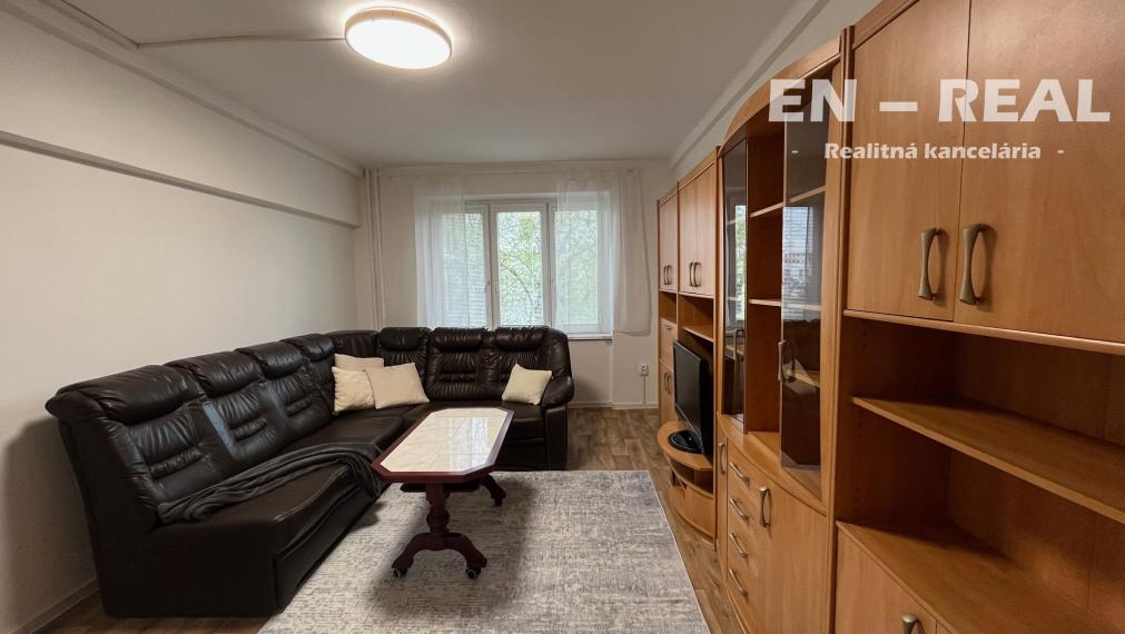 TOP LOKALITA : NA PRENÁJOM PEKNÝ, PRIESTRANNÝ, ZARIADENÝ BYT, Košice Sever