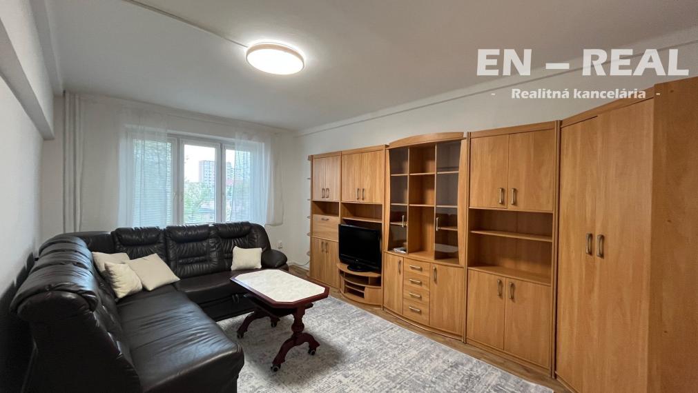 TOP LOKALITA : NA PRENÁJOM PEKNÝ, PRIESTRANNÝ, ZARIADENÝ BYT, Košice Sever