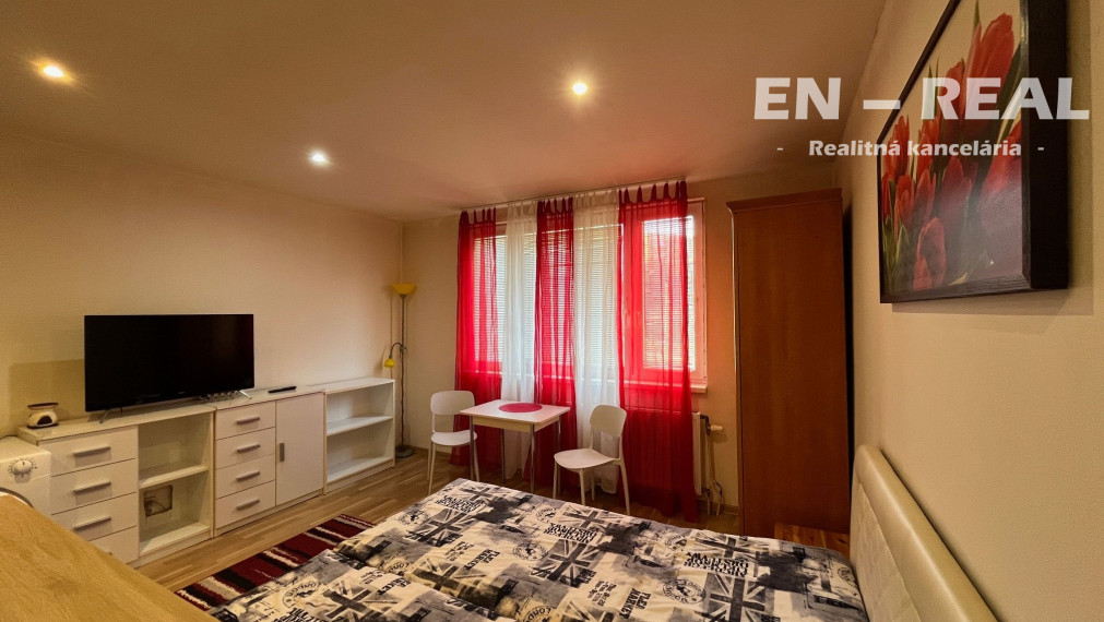 NA PREDAJ MODERNÁ, ZARIADENÁ GARZÓNKA, sídlisko III, Prešov