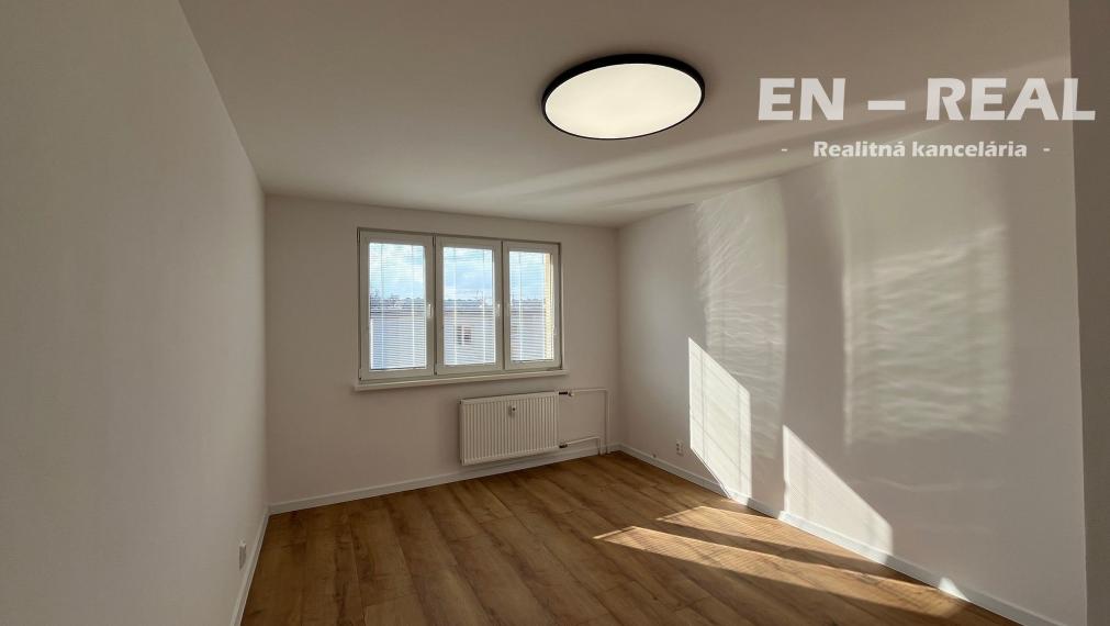 TOP LOKALITA: NA PREDAJ PRIESTRANNÝ, MODERNÝ 2 IZBOVÝ BYT, Košice Južná Trieda