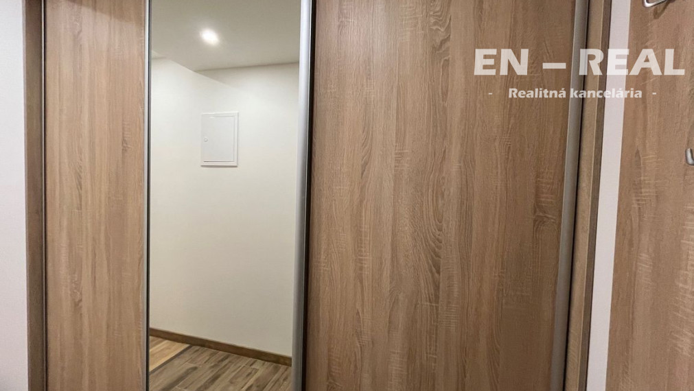 NA PRENÁJOM MODERNÝ, ZARIADENÝ 2 IZBOVÝ BYT S BALKÓNOM, Košice SEVER