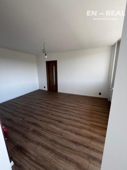 MODERNÝ, SKVELÝ 3 IZBOVÝ BYT S LOGGIOU A KRÁSNYM VÝHĽADOM, Košice SEVER