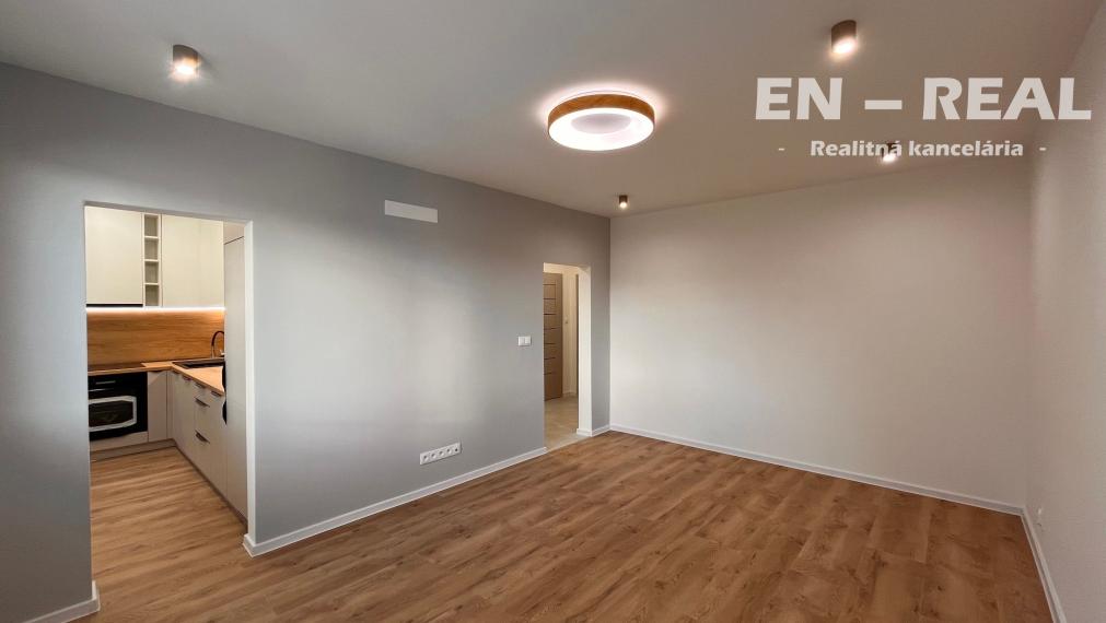 *** NOVINKA *** MODERNÝ, KRÁSNY 3 IZBOVÝ BYT S LOGGIOU, KOŠICE TERASA