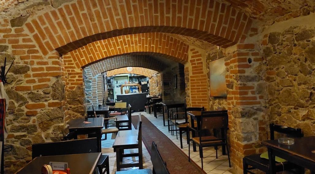 Na predaj viacúčelová budova /gastro-obchod-služby-kancelárie-firmy atd./ KE centrum