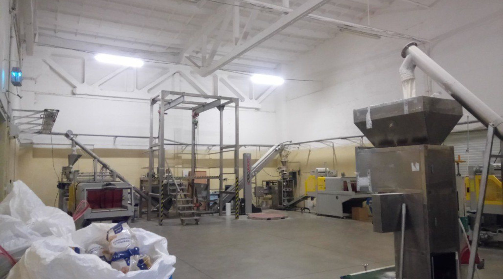 Na prenájom skladové/výrobné priestory+kancelárie/zázemie v priemyselnom areály, Košice IV