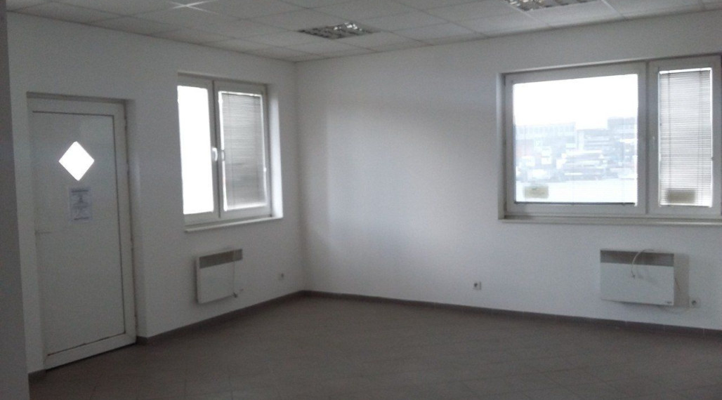 Na prenájom výrobná/skladová hala, sídlo firmy v priemyselnom areály, Košice IV