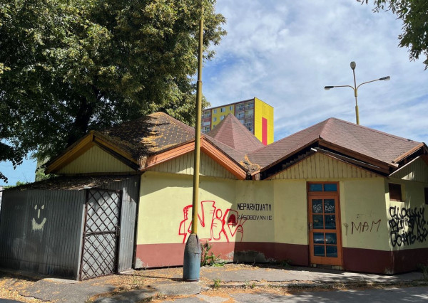 NA PREDAJ KOMERČNÝ-OBCHODNÝ-ADMINISTRATÍVNY PRIESTOR, Košice Južná Trieda 