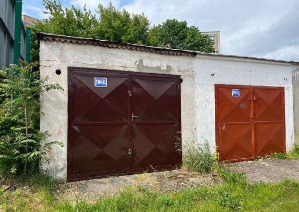 NA PREDAJ RADOVÁ GARÁŽ, Košice Terasa