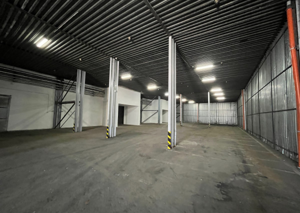 NA PRENÁJOM SKLADOVÝ PRIESTOR + KANCELÁRIA, priemyselný areál Košice