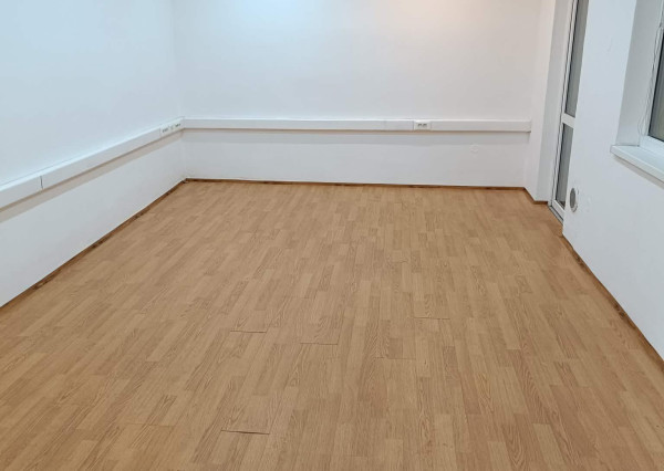 NA PRENÁJOM PRIEMYSELNÉ HALY, SKLADY, VÝROBA, KANCELÁRIE, priemyselný areál Nad Jazerom