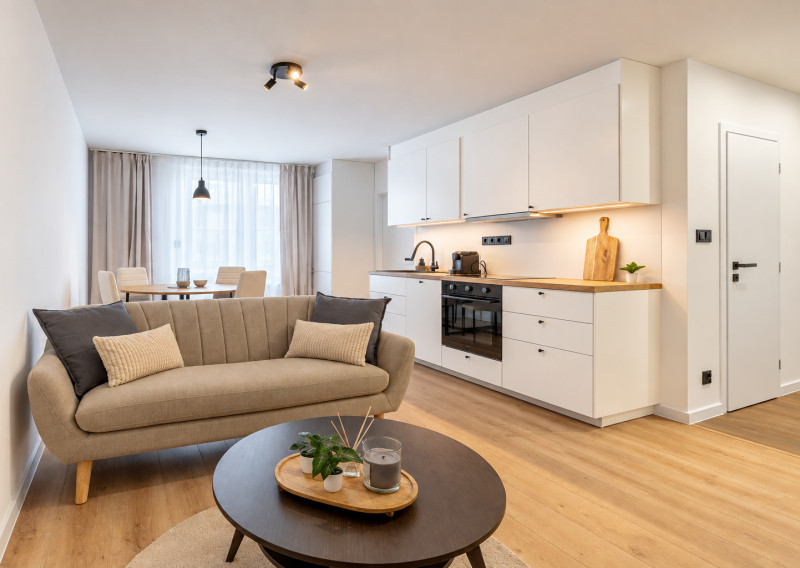 KOMPLETNÁ REKONŠTRUKCIA -  MODERNÝ, KRÁSNY 3 IZBOVÝ BYT S BALKÓNOM, KE SEVER, NÁRODNÁ TRIEDA